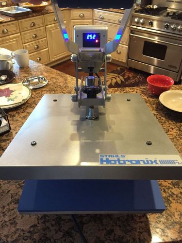 Stahls&#039; Hotronix Auto Open 16&#034; x 20&#034; Clam Heat Press *Free Shipping*