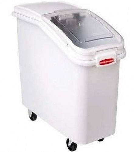 Rubbermaid FG360000WHT 2-3/4 CBM Capacity Slant Front Ingredient Bin