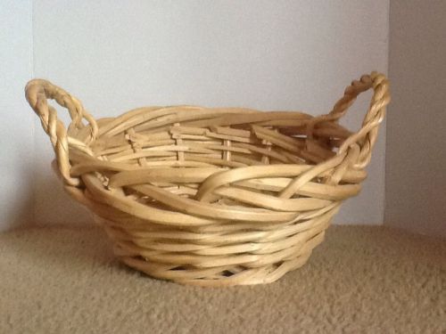 Restaurant /deli Display bread/muffin display basket