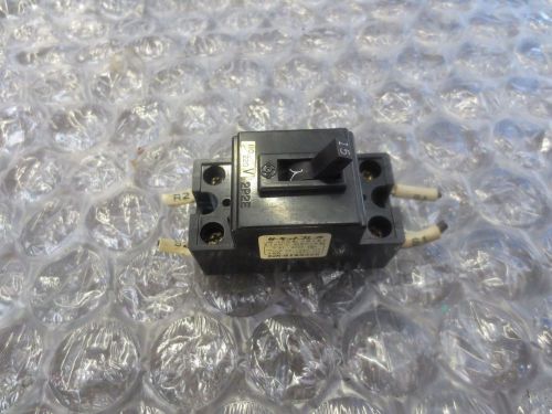 HITACHI SEIKI HiTURN 2520 CNC LATHE JB-32Q BREAKER SWITCH 110/220V 15A 41-4209