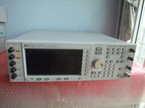 Agilent E4432B Synthesized RF Signal Generator 250kHz-3.0GHz 1E5 UN5 UN8 UNDH99