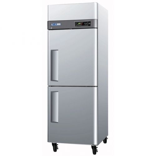 Turbo Air M3F24-2, 2 Solid Half Door Freezer