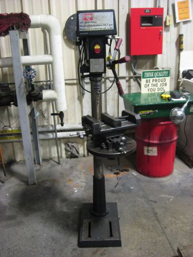 DAYTON 17&#034; DRILL PRESS WITH VICE - MODEL #3Z918E