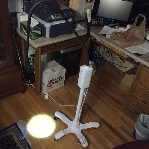 Welch allyn medical gs led exam light and stand. motion sensitive on/off switch for sale