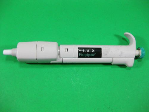 Finnpipette Labsystems -- 4500 1-5ml -- Used