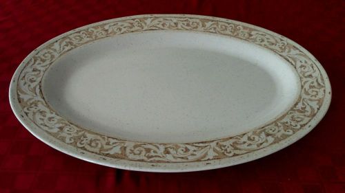 GET Diamond Mardi Gras Olympia Oval Platter - 21&#034; X 15&#034;