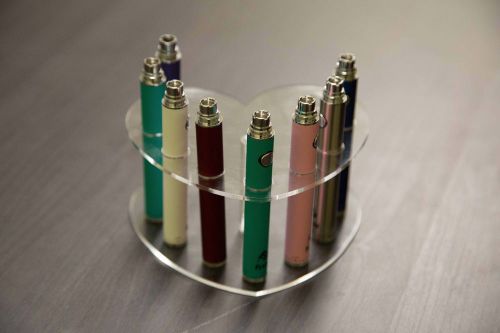 Acrylic Display Holder F11 E-Cigarette E-Cig Vaporizer Heart Shape