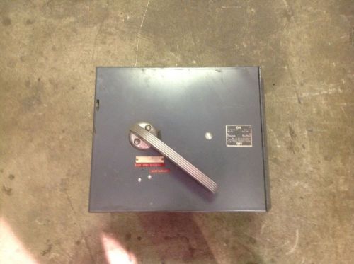 ITE V7H3205 400 AMP 240 VOLT 3 POLE FUSIBLE DISTRIBUTION SWITCH