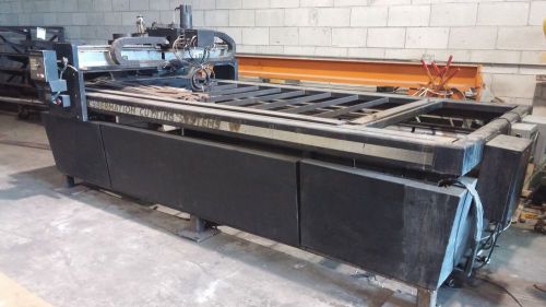 Plasma table by komatsu rasor,kcr 4x8 built in 40amp torch x,y,z axis control for sale