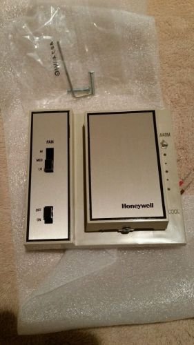 Lot of 9 Honeywell T4039M 1004