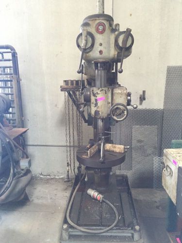 Cleereman Round Column Sliding Head Drill press Machine / Commercial Milling