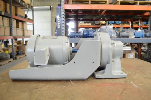 Sumitomo, 1.5 HP, 60.3 RPM, 230/460 V, CNHS-6125Y-SB-29, Gear box.