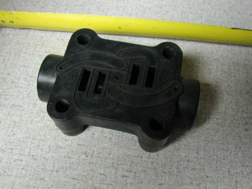 Warren Rupp  main air valve body 095-056-551 095056551