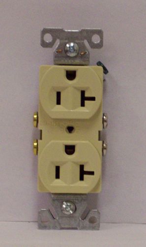 10 COOPER  20A DUPLEX RECEPTACLES CR20V