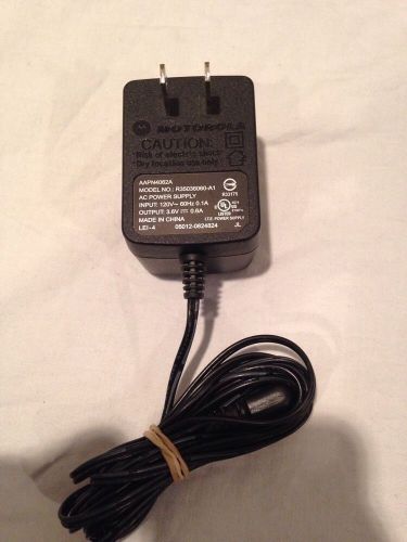 MOTOROLA AC Power Supply R35036060-A1 Power Adapter, 3.6V DC, 0.6A,