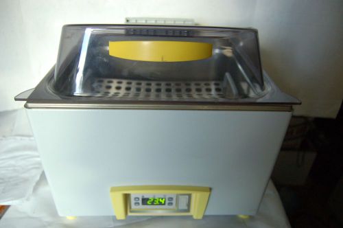 LAUDA AQUAline AL 12 Water Bath lab laboratory water bath AL12 digital LCB 4725