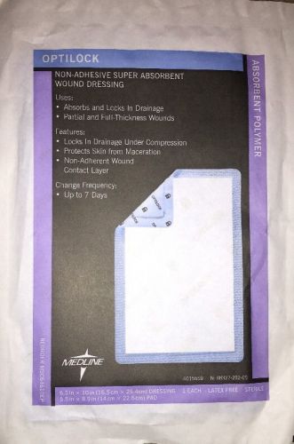 Optilock Non-adhesive Wound Dressing 6.5 x 10 x8