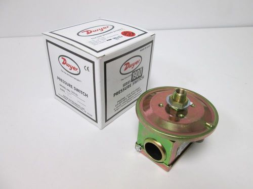 New in box dwyer 1920-00 pressure switch, pressure rating: 45 inwc (11.2kpa) for sale