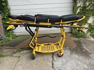 Stryker Rugged EZ PRO R4 650 LBS Ambulance Cot Stretcher EMS EMT 6092