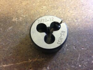 7/32&#034;-32 X 1&#034; HIGH SPEED STEEL ROUND ADJUSTABLE DIE