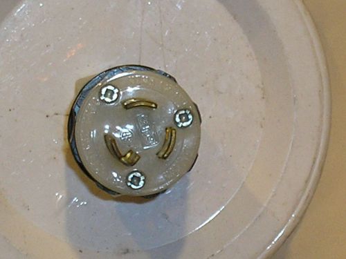 (LOT OF 2)LEVITON TWIST LOCKING PLUG 4770C