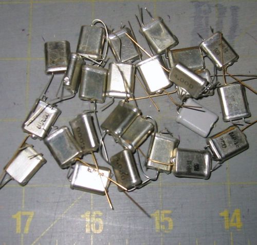 4.000 MHZ  CRYSTALS  HC49  NOS  25 PIECES