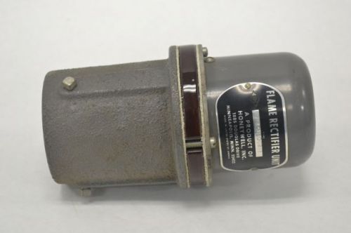 NEW HONEYWELL C7004B1002 1 1/2IN NPT FLAME ROD HOLDER RECTIFIER B232096