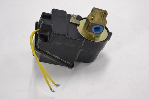 CAPP/USA 0/85 0/75 0/60 AIR WATER OIL 120V-AC 1/4 IN NPT SOLENOID VALVE B306859