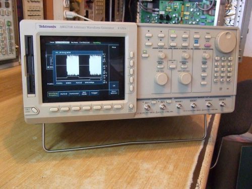 TEK AWG710 Opt 02  4GS/s Arbitrary Waveform Generator - Works Fine!