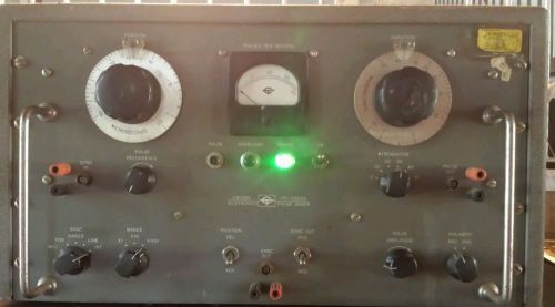 VINTAGE ANTIQUE PG-200AA CROSBY TELETRONICS PULSE GENERATOR