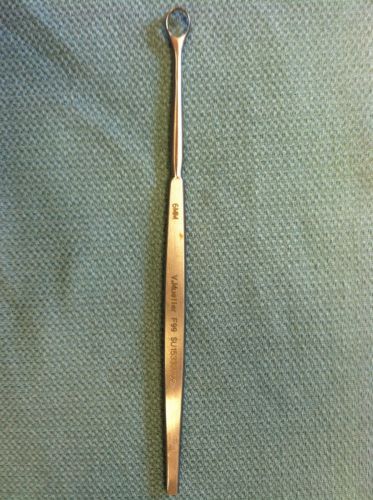 V. MUELLER FOX DERMAL CURETTE 6MM LENGTH 5 5/8” SU15330006