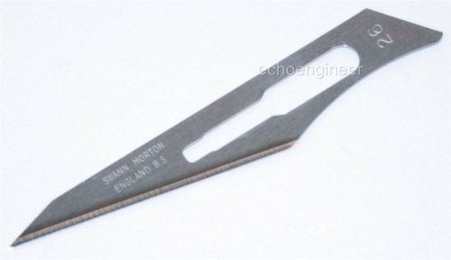 BOX of 100 x SWANN MORTON No.26 SCALPEL BLADES.