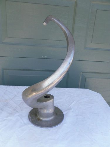 Hobart 60 Quart Spiral Dough Hook in Good Condition VMLH 60 ED 2