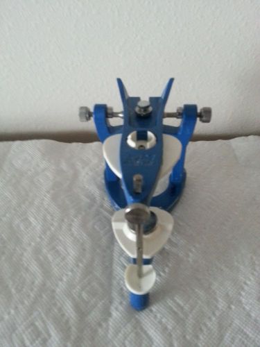 WHIPMIX DENTAL ARTICULATOR