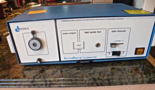 DYONICS AUTOBRITE ILLUMINATOR MODEL 600 LIGHT SOURCE FOR ENDOSCOPY/ARTHROSCOPY