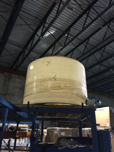 Plastic Water Tank 1000 Gallon w/3 Inch Valve