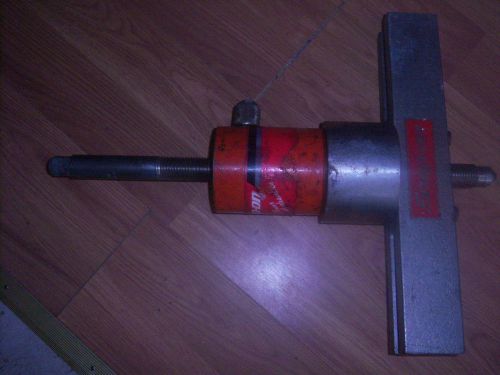 Snap-on Used Hydraulic/Manual Push-Pull 20 Ton, 24&#034; max. reach Puller CG450HYA