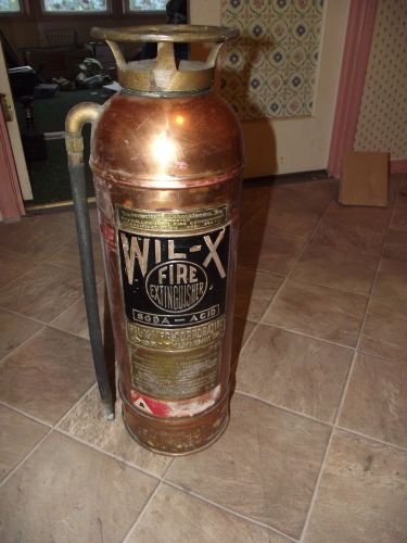 VINTAGE WIL-X  SODA ACID  FIRE EXTINGUISHER IT IS  EMPTY