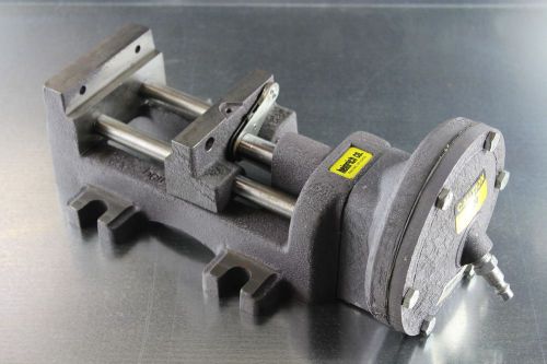 Heinrich Air Vise Single Acting Model 44