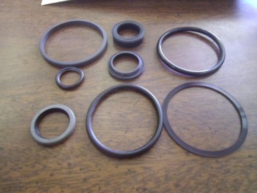 Tennant OEM INDUSTRIAL Part # 04483 VR, SEAL KIT, CYL, HY #58088