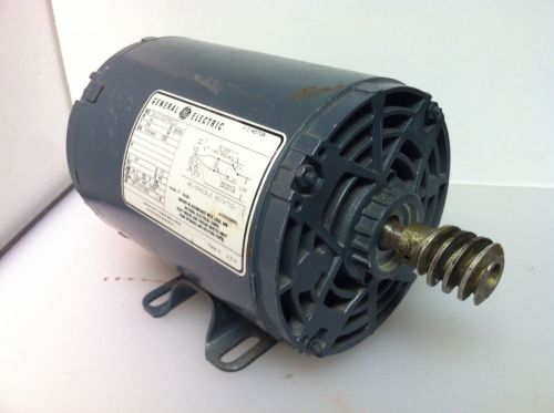 GE / General Electric Model 5KCP36PN82G AC Motor 1/2 HP, 230V, 1075/900 RPM