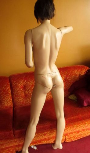 Vtg 80s 5&#039; 8&#034; MRG Natural Female Lady Full Body Quality Fiberglass Mannequin