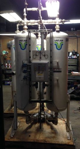 Desiccant compressed air dryer,van-air 375cfm, #942 for sale