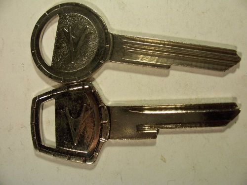 1 SET VINTAGE ORG  CHRYSLER FORWARD DODGE,PLYMOUTH  1960  KEY BLANK UNCUT