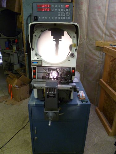 OPTICAL COMPARATOR 14 inch BATY GAGEMASTER 29 with QUADRACHEK ll DRO