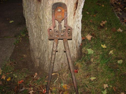 Large Antique Dairyman 2 Cattle Bull Dehorner  38&#034;