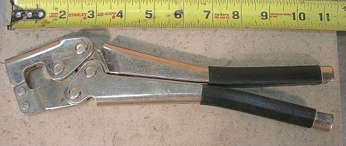 ARBUTUS GRINDERS LTD. STEEL STUD CRIMPER TOOL