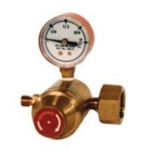 Goss EA-1G Acetylene Regulator with &#034;A&#034; Hose Fitting and &#034;B&#034; Acetylene Tank Conn