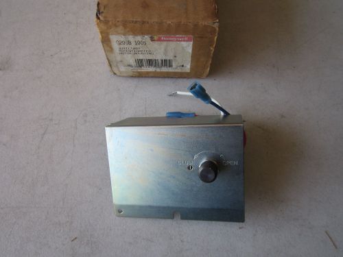 Honeywell Q209B 1005 Auxiliary Potentiometer Motor Mounting NOS