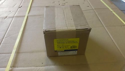 Square D 9070T250D23 Industrial Control Transformer 120/240V 50/60Hz